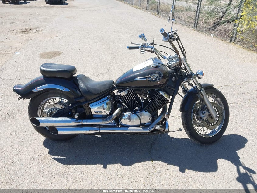 2004 Yamaha Xvs1100 A VIN: JYAVP11E24A057507 Lot: 44711121