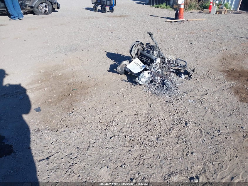 2023 SKI-DOO SUMMIT EXPERT 165 auction photo 4