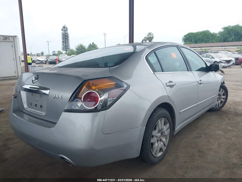 2010 Nissan Altima 2.5 S