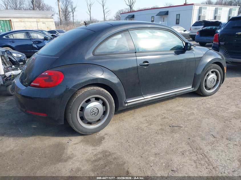 2012 Volkswagen Beetle 2.5L