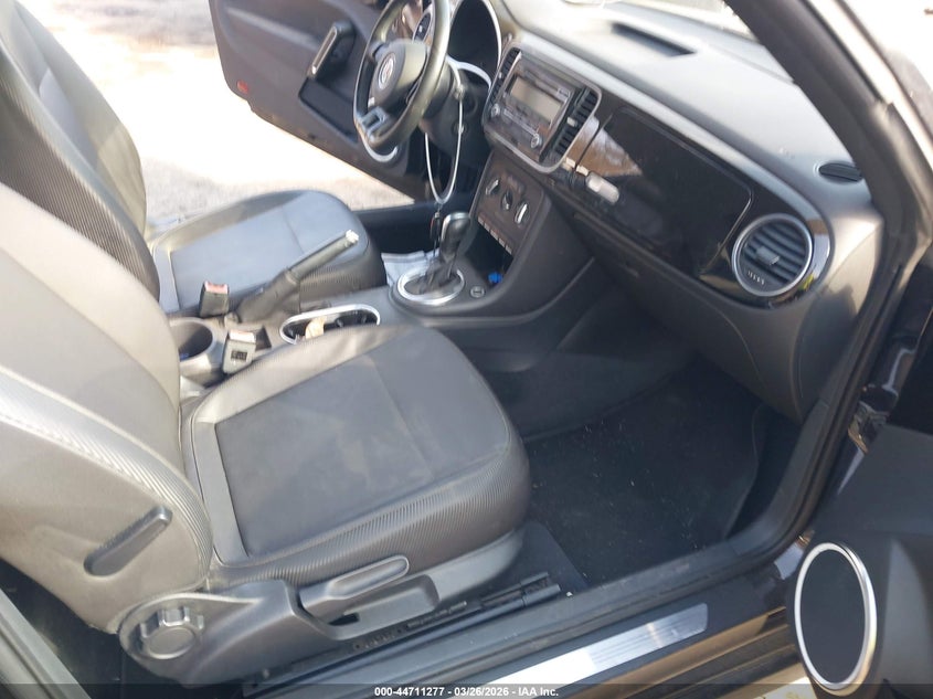 2012 Volkswagen Beetle 2.5L