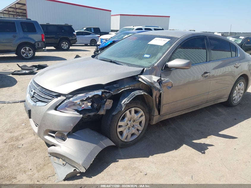 2012 Nissan Altima 2.5 2.5 S beige Lot 111044711280 Vin 1N4AL2AP1CN477262