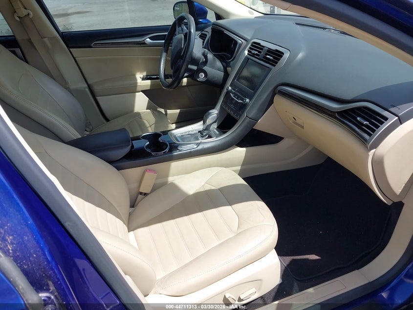 2014 Ford Fusion Hybrid Se