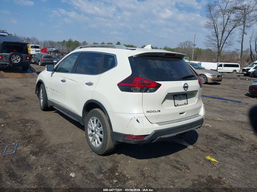 2018 Nissan Rogue Sv