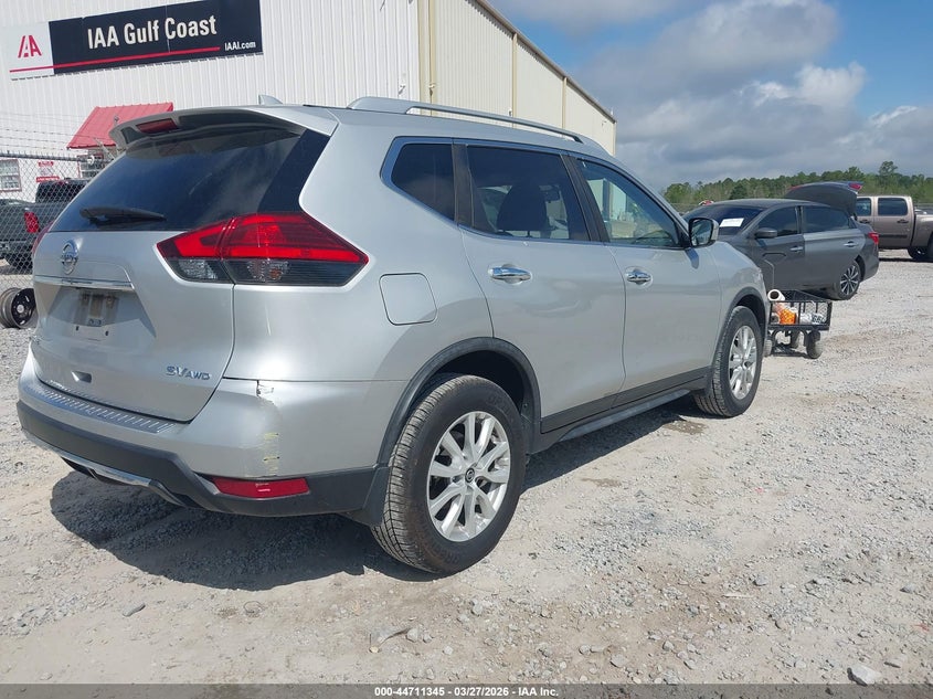 2017 Nissan Rogue Sv