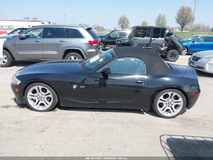 2005 BMW Z4 3.0I VIN: 4USBT53535LT27707 Lot: 44711381