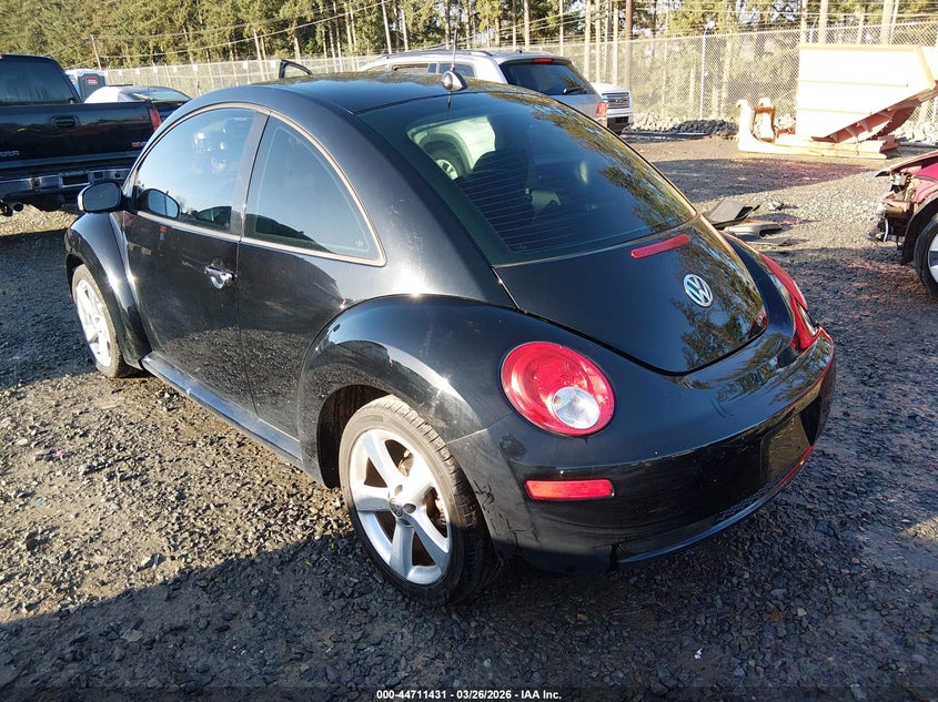 2007 Volkswagen New Beetle 2.5