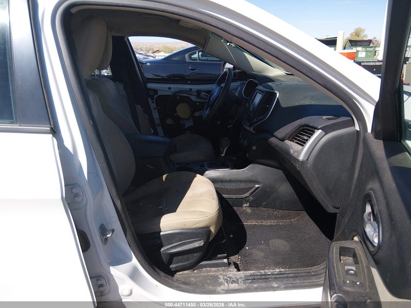 2015 Jeep Cherokee Sport