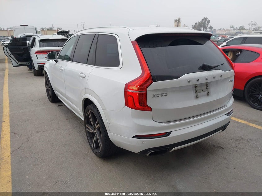 2018 Volvo Xc90 T5 R-Design 5P