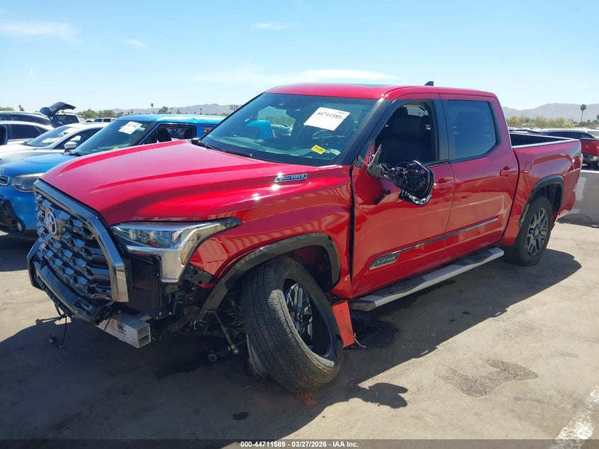 2025 Toyota Tundra Hybrid Platinum Hybrid Crewmax 5.5' Bed 5TFNC5DB9SX108746 photo 1