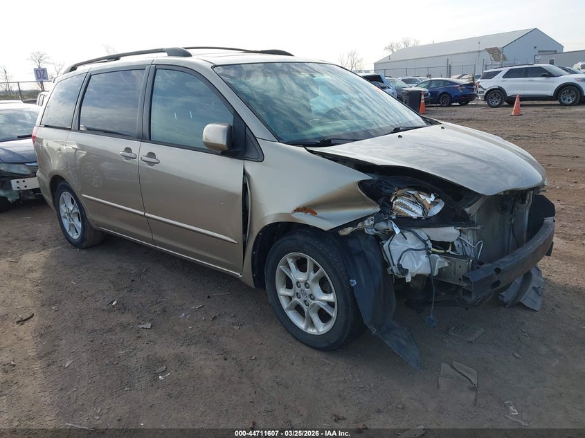 2004 Toyota Sienna Xle