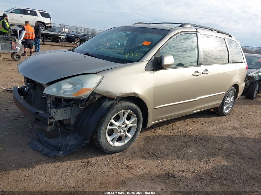 2004 Toyota Sienna Xle