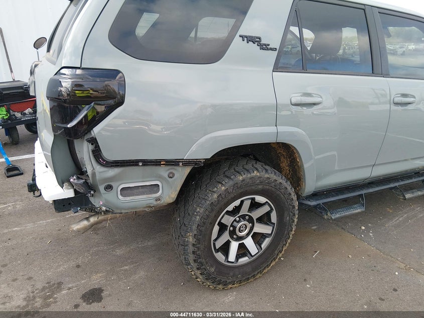 TOYOTA 4RUNNER 2022 VIN JTERU5JR7N6064641
