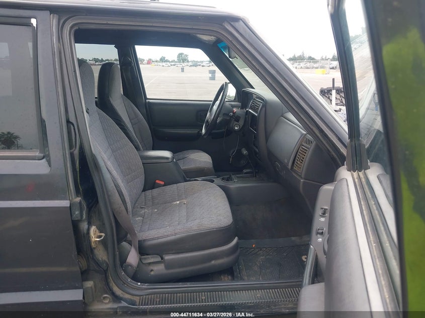 1999 Jeep Cherokee Classic/Sport