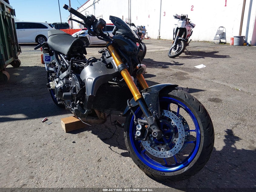 2023 Yamaha Mt09 D