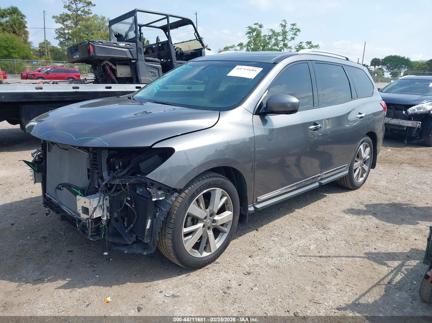 2015 Nissan Pathfinder Platinum