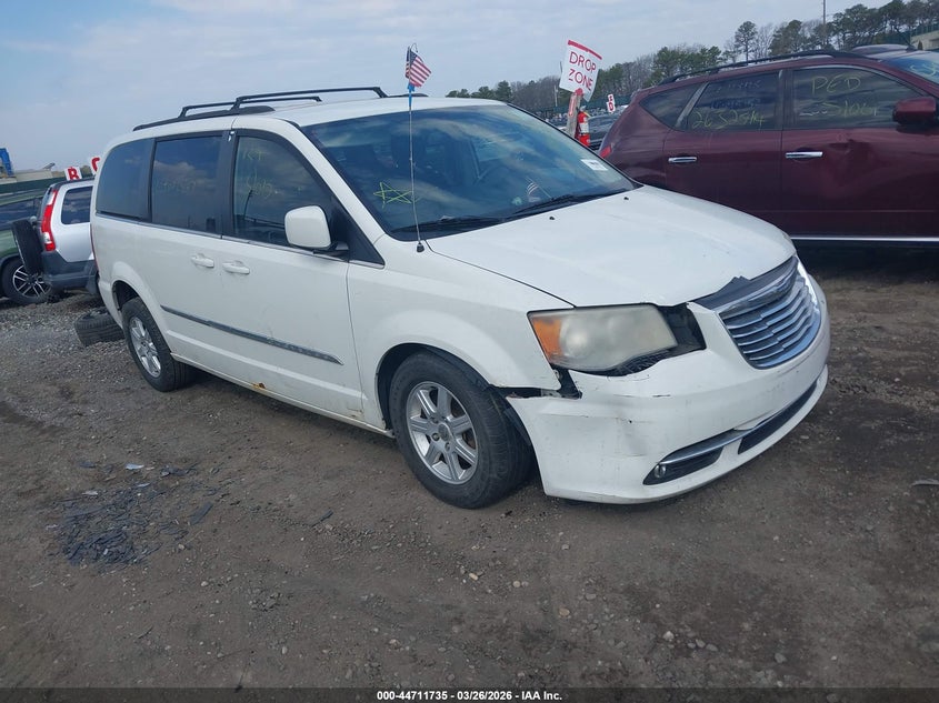 2012 Chrysler Town & Country Touring