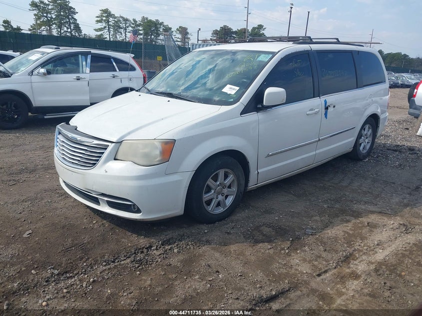 2012 Chrysler Town & Country Touring