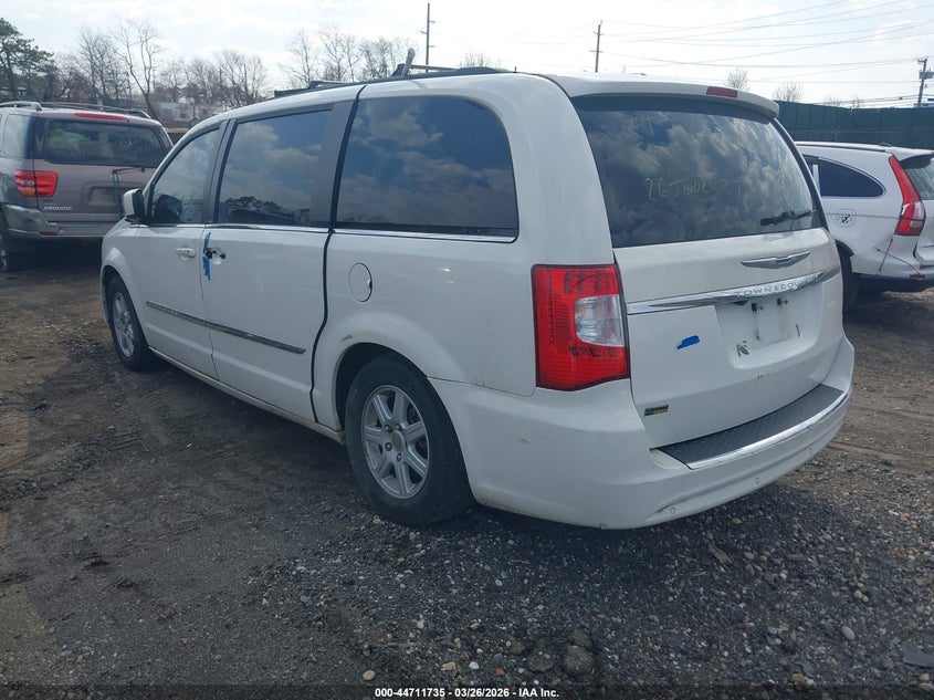 2012 Chrysler Town & Country Touring