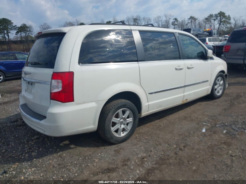 2012 Chrysler Town & Country Touring