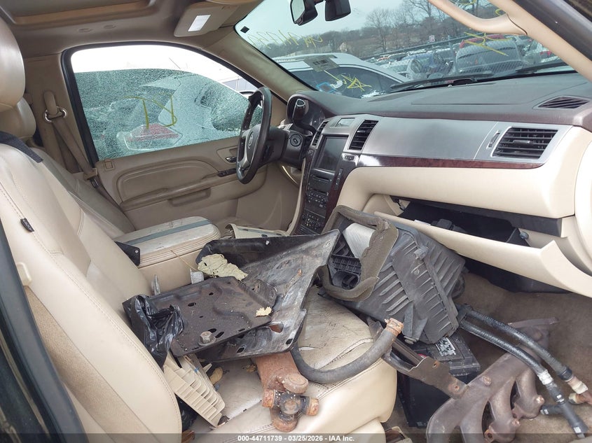 2010 Cadillac Escalade Esv Luxury