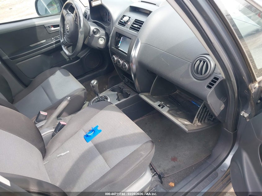 2008 Suzuki Sx4 Sport Convenience/Sport Road Trip Edition Touring 2