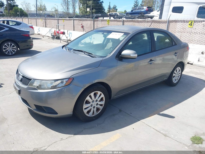 KNAFU4A24A5238974 2010 Kia Forte Ex photo 1