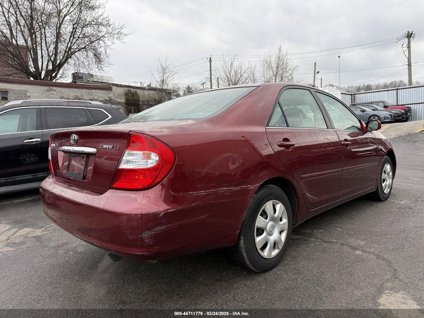 2004 Toyota Camry Le