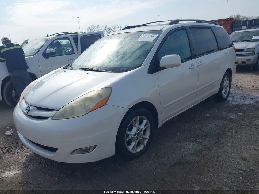 2006 Toyota Sienna Xle