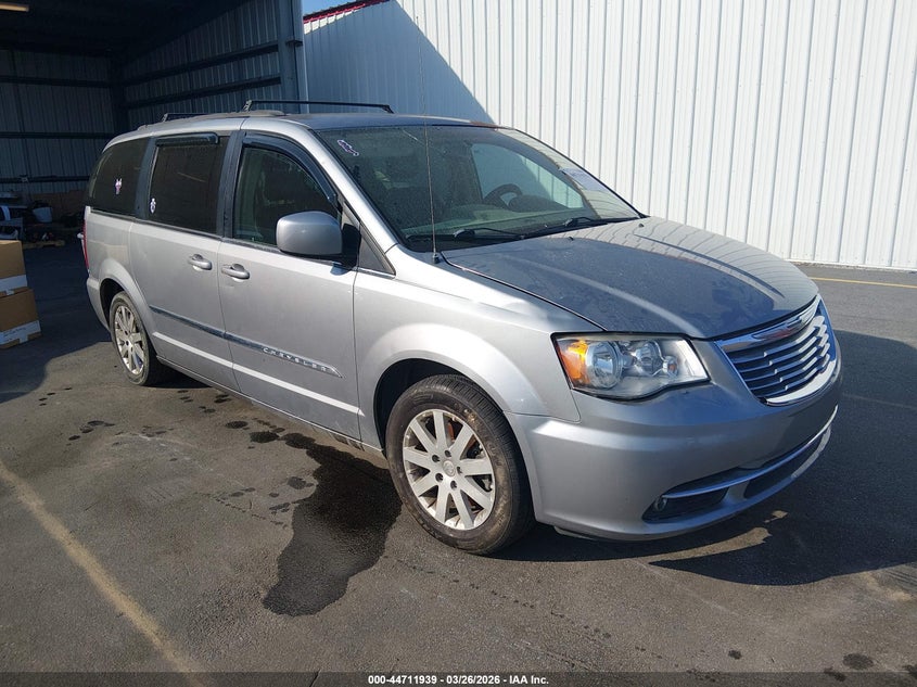 2015 Chrysler Town & Country Touring