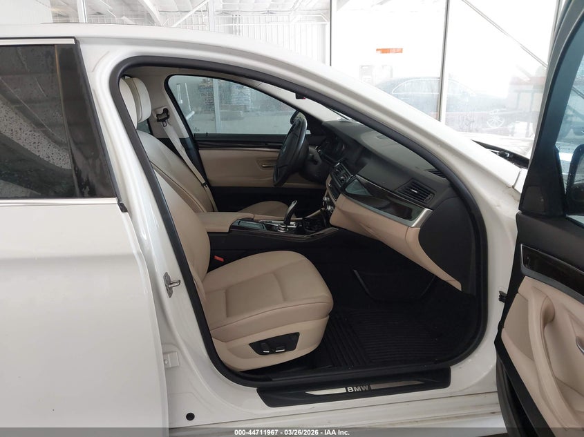 2011 BMW 528I