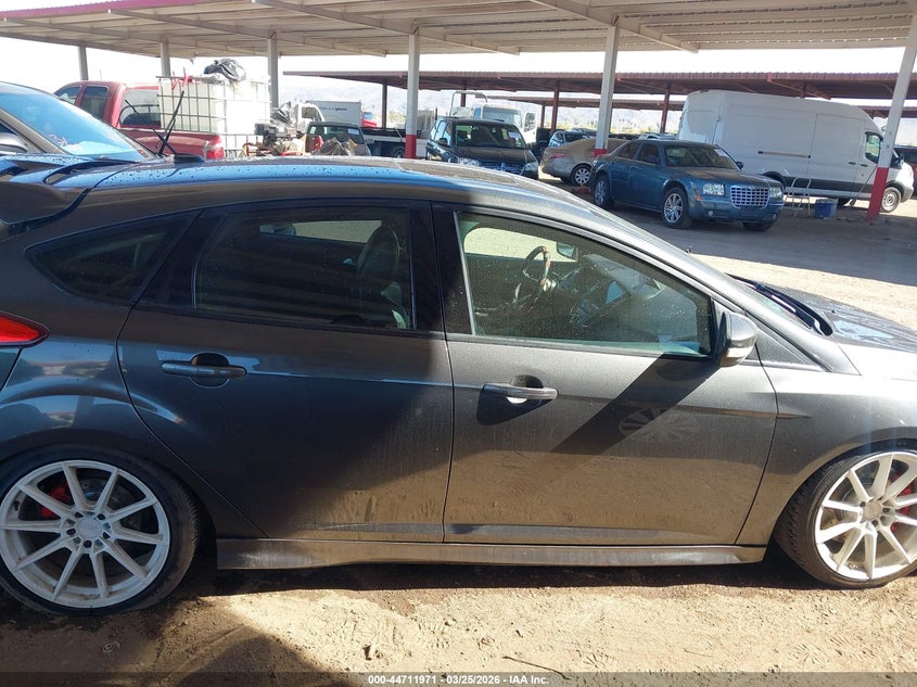 2017 Ford Focus St VIN: 1FADP3L95HL263805 Lot: 44711971