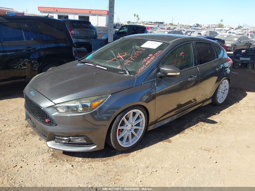 Vin: 1fadp3l95hl263805, lot: 45209117, ford focus st 20172