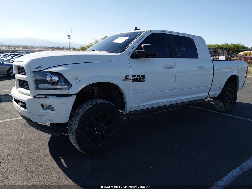Vin: 3c6ur5nlxhg733906, lot: 45209127, ram 2500 laramie  4x4 6'4 box 20172