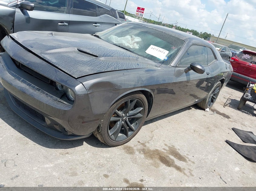 Vin: 2c3cdzag9jh334059, lot: 45209170, dodge challenger sxt plus 20182