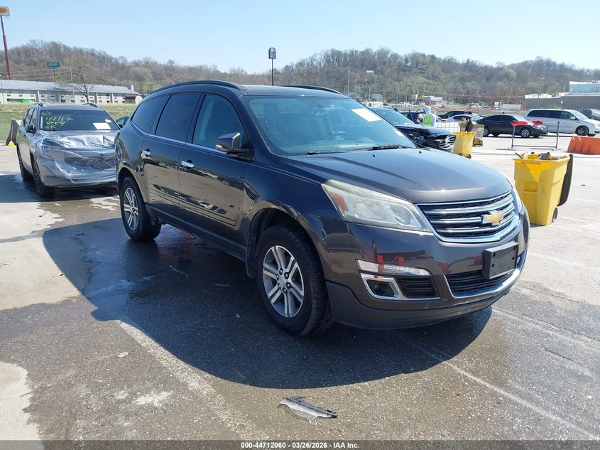2016 CHEVROLET TRAVERSE 2LT