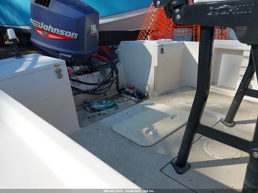 1994 WELLCRAFT WATERCRAFT auction photo 8