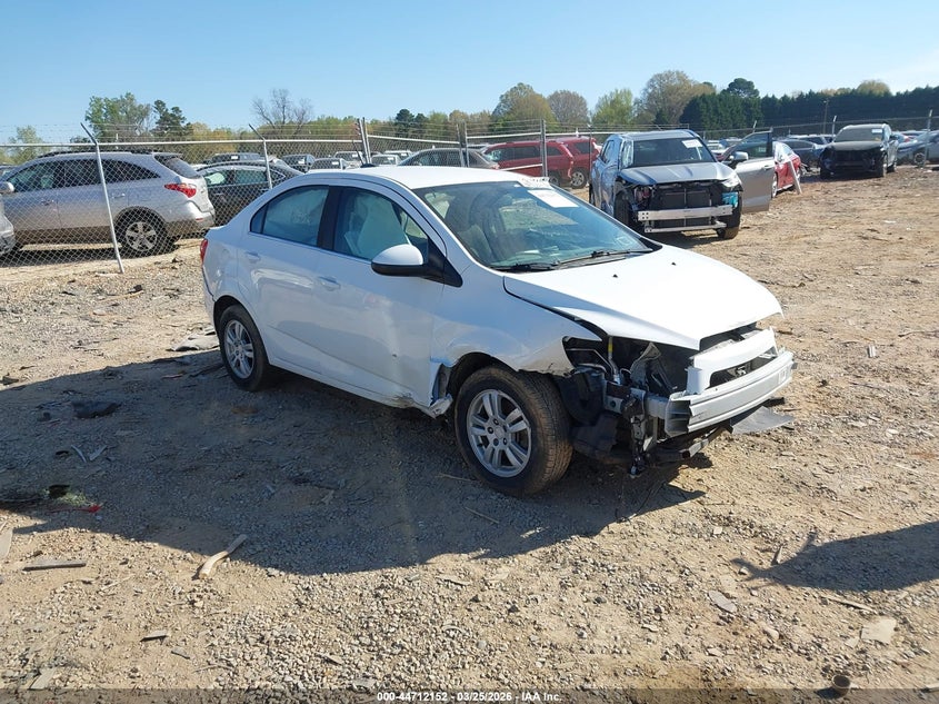 2016 Chevrolet Sonic Lt Auto