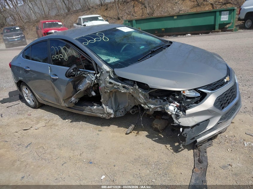 2017 CHEVROLET CRUZE LT AUTO