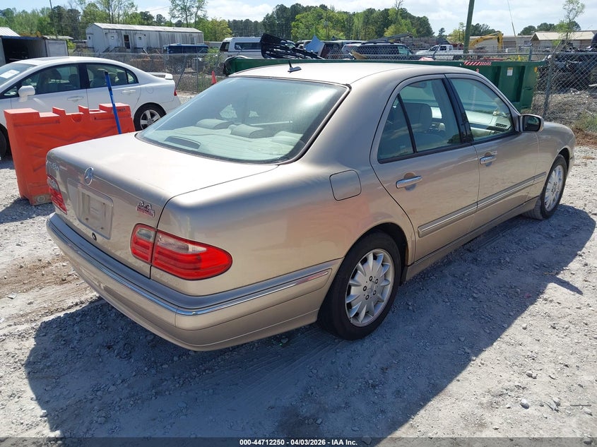 2001 Mercedes-Benz E 320