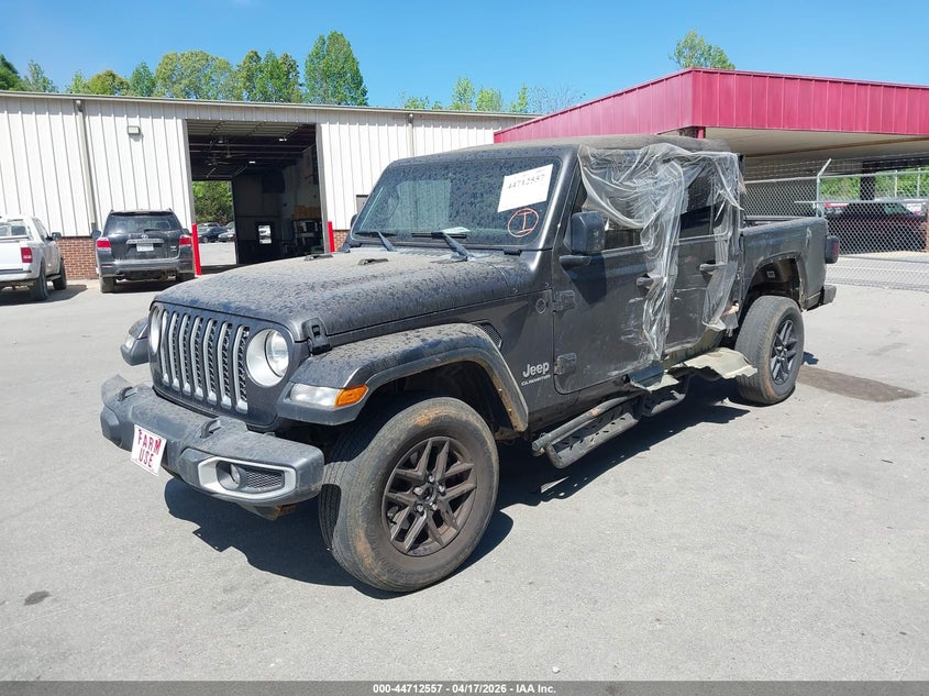 Vin: 1c6hjtfg3nl113573, lot: 45209707, jeep gladiator overland 4x4 20222