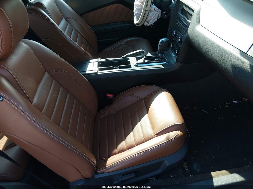 2014 Ford Mustang V6 Premium