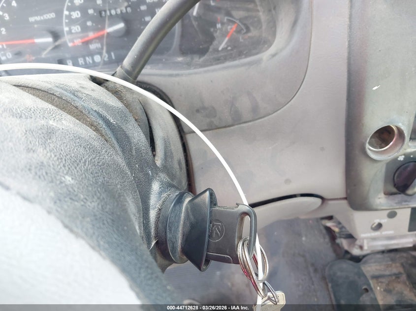 2001 Mazda B3000 Ds/Se VIN: 4F4YR12U51TM08838 Lot: 44712628