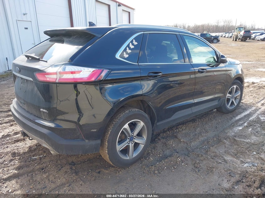 2020 Ford Edge Sel