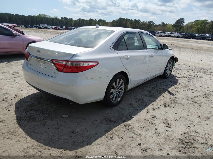 2016 Toyota Camry Xle