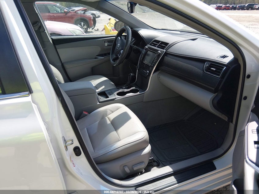 2016 Toyota Camry Xle