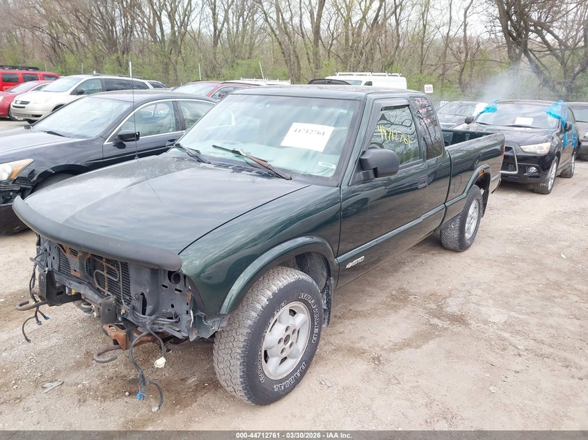 2002 Chevrolet S-10 Ls