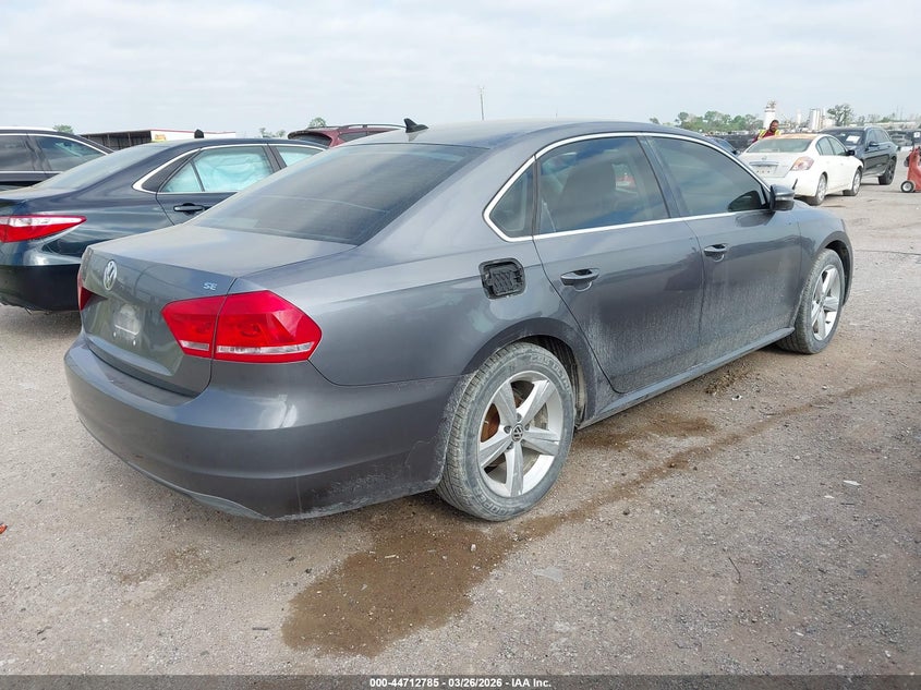 2012 Volkswagen Passat 2.5L Se