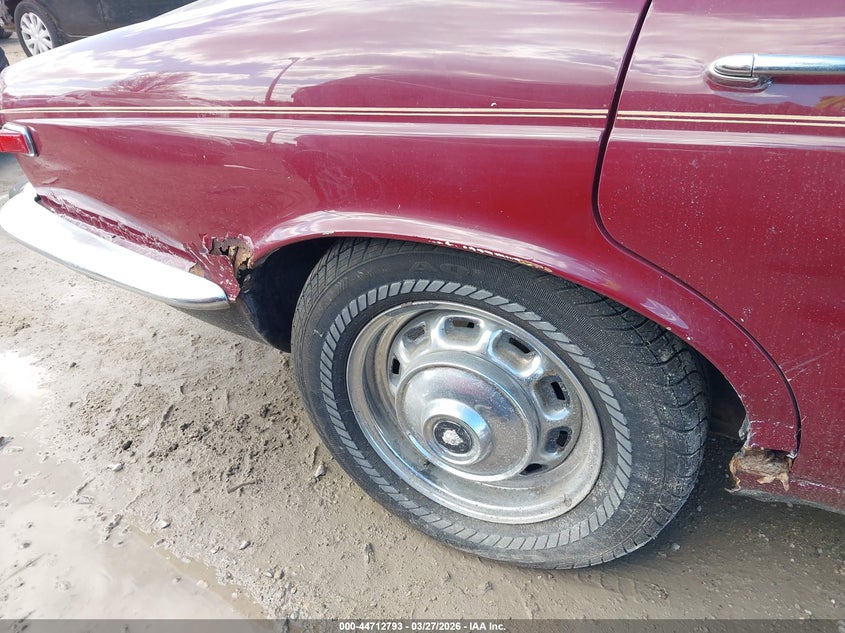 1977 JAGUAR S-TYPE auction photo 6