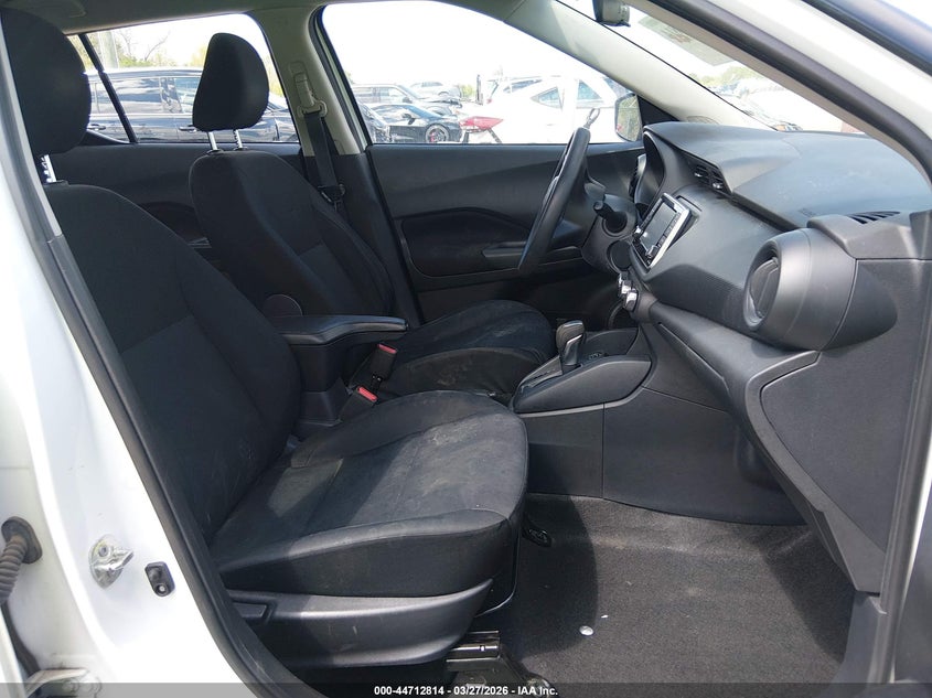 2023 Nissan Kicks S Xtronic Cvt